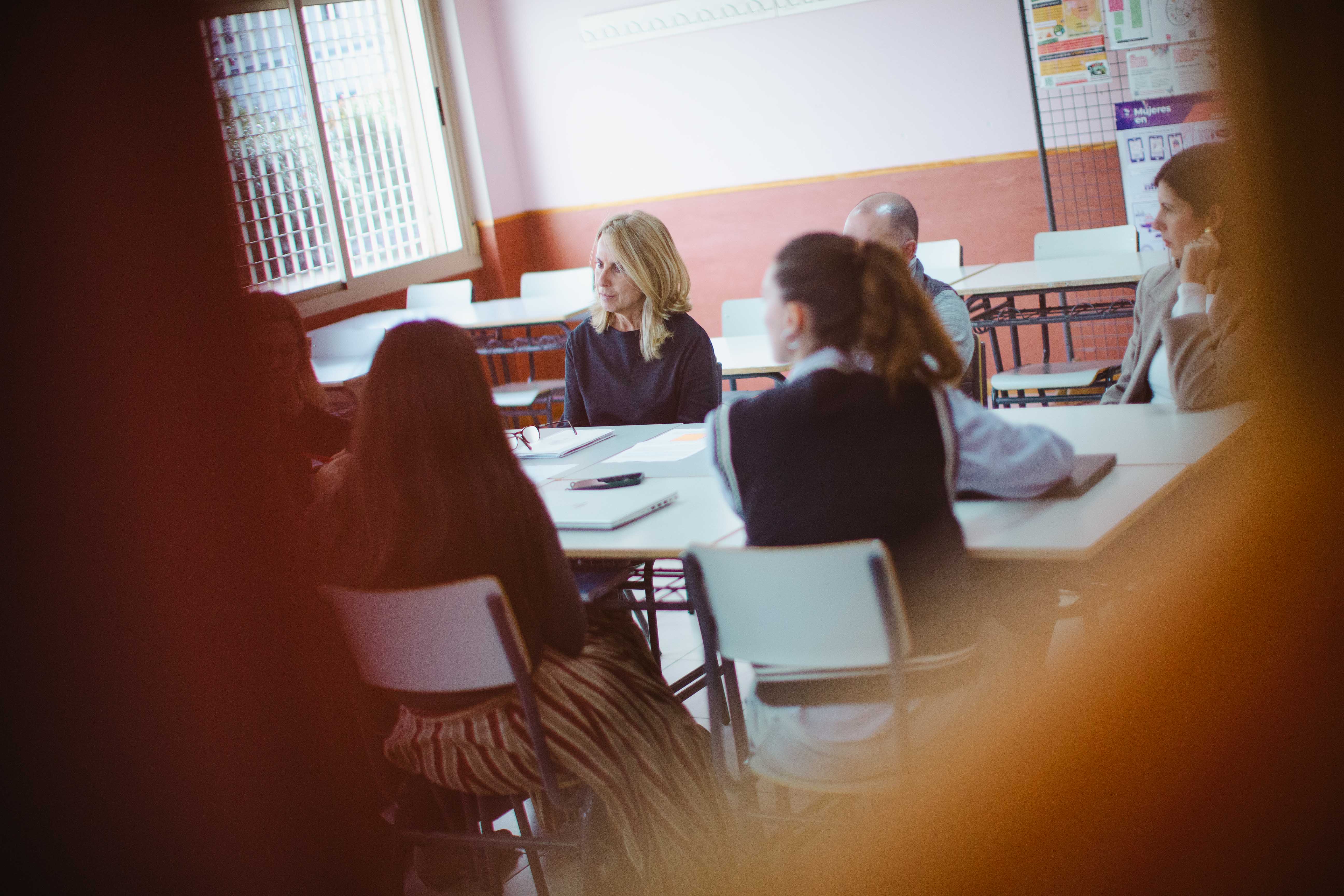 Una consulta con el psicólogo en el recreo - Vidas Cruzadas